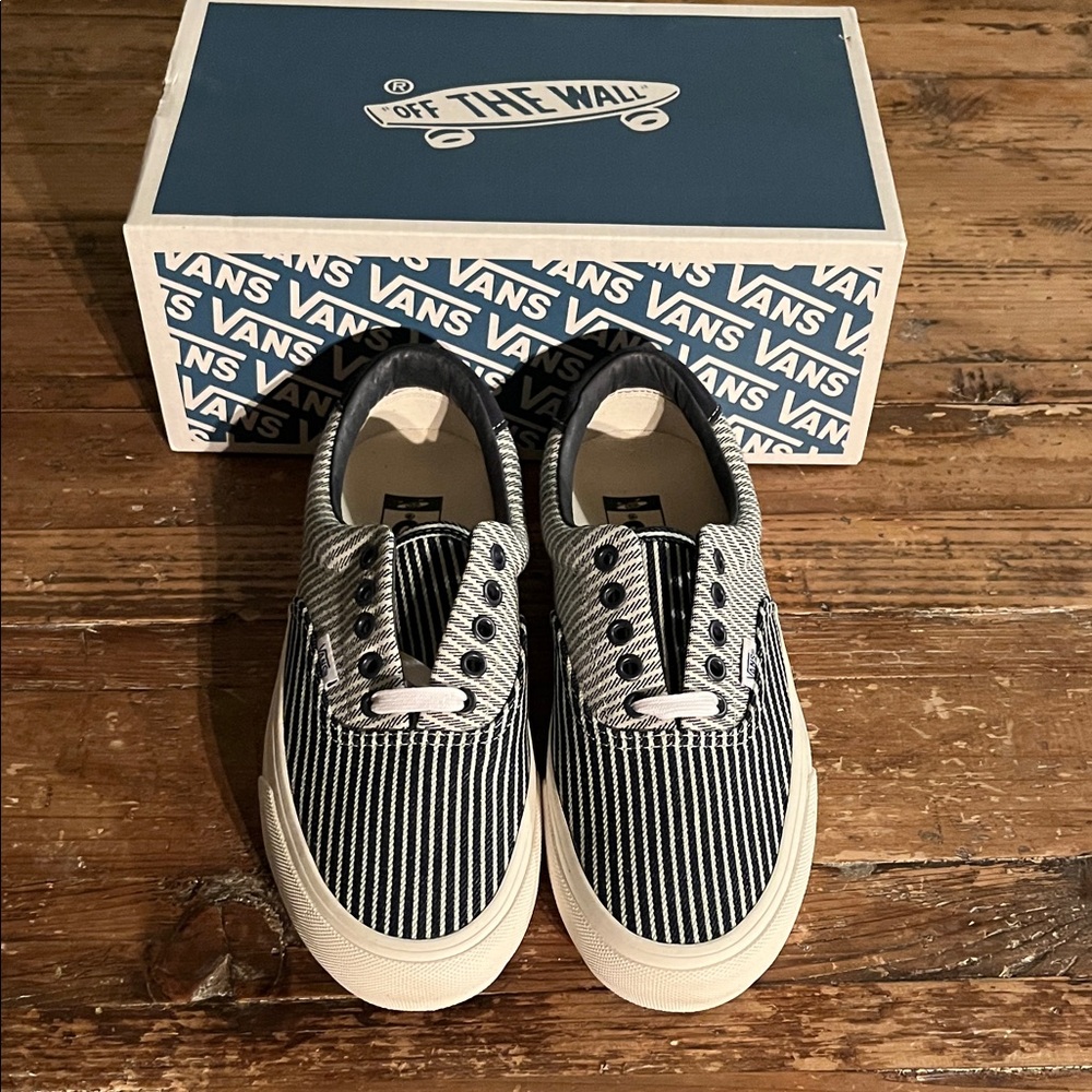 Brand new Vans Vault Era 59 LX Mt.Vernon  Blue and White Striped Size Men’s 8
